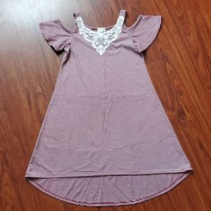 Burgandy & white dress